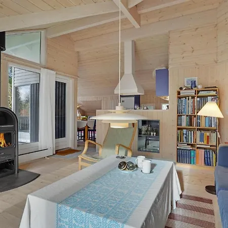 Feriehus Amazing In With 2 Bedrooms